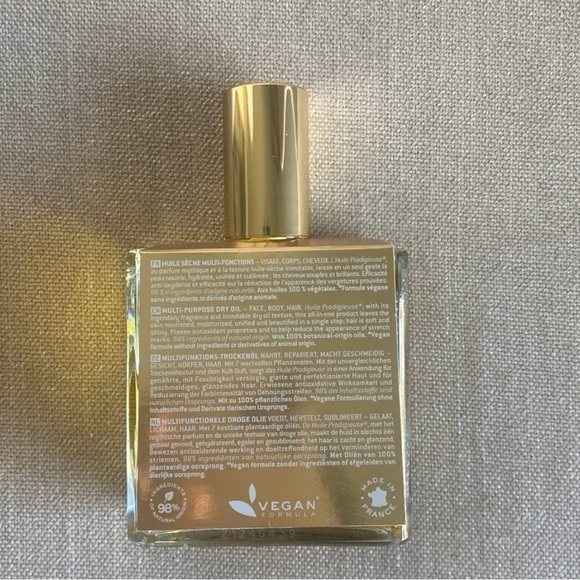 Nuxe Body Oil, brand new with tags - Picture 2 of 2